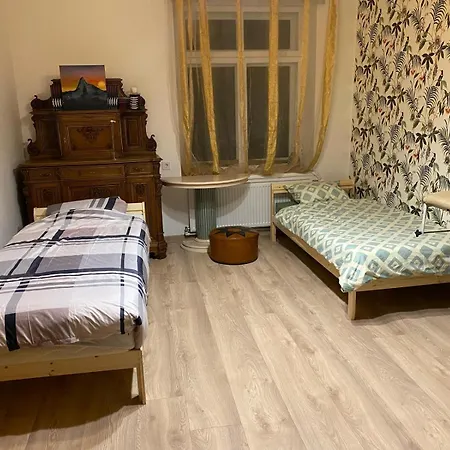 18 Oaks Private Countryside-palace Bauska